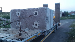 Podvalník Goldhofer - přeprava betonových dílů 24t